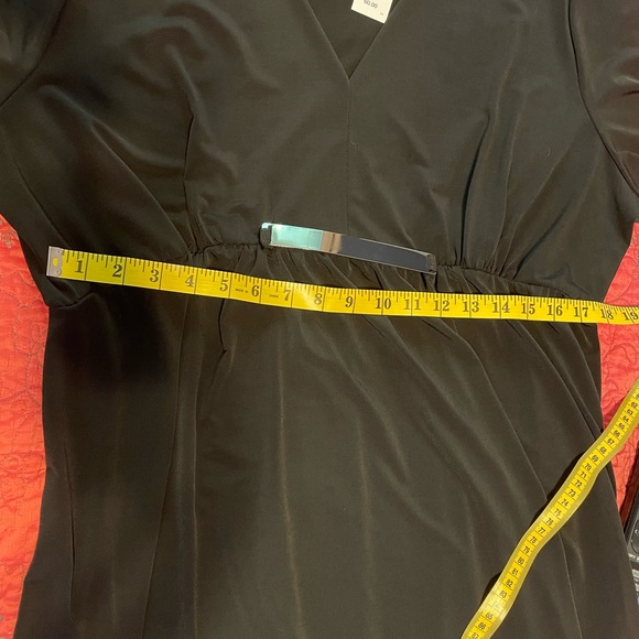 NWT AVENUE JERSEY KNIT FORMAL DRESS SIZE 22/24 - Picture 2 of 11